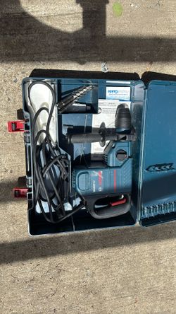 Jackhammer drill