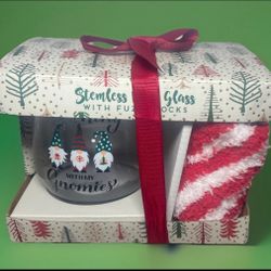 Wining With My Gnomies Seamless Wine Glass With Fuzzy Socks Set..(#20)