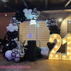 Marquee Numbers