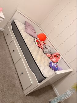 Full size Day Bed