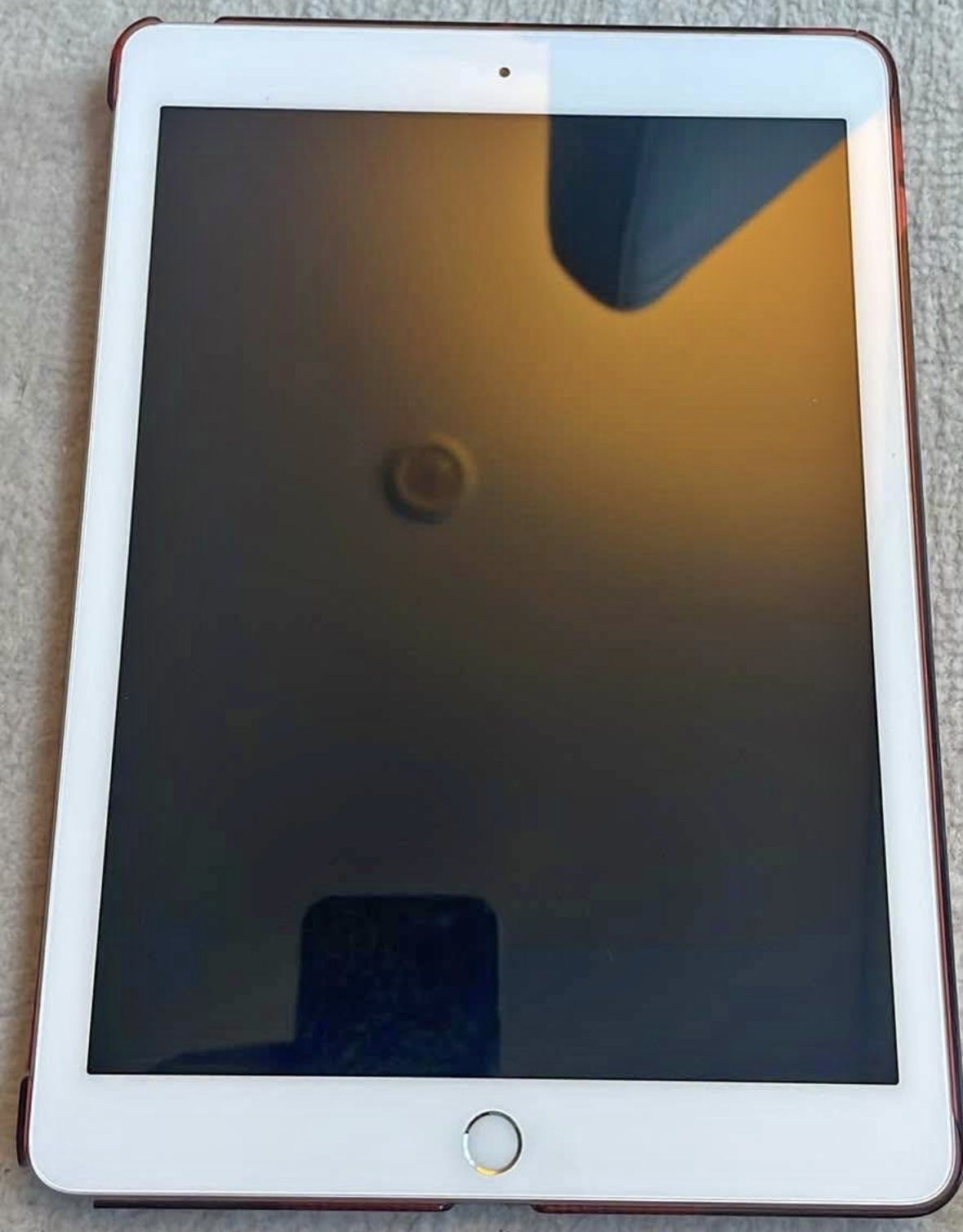 iPad 6th Generation
