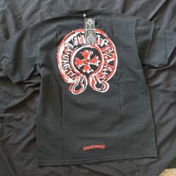 Black and red chrome tee