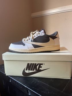 Travis Scott x Air Jordan 1 Low OG "Reverse Mocha