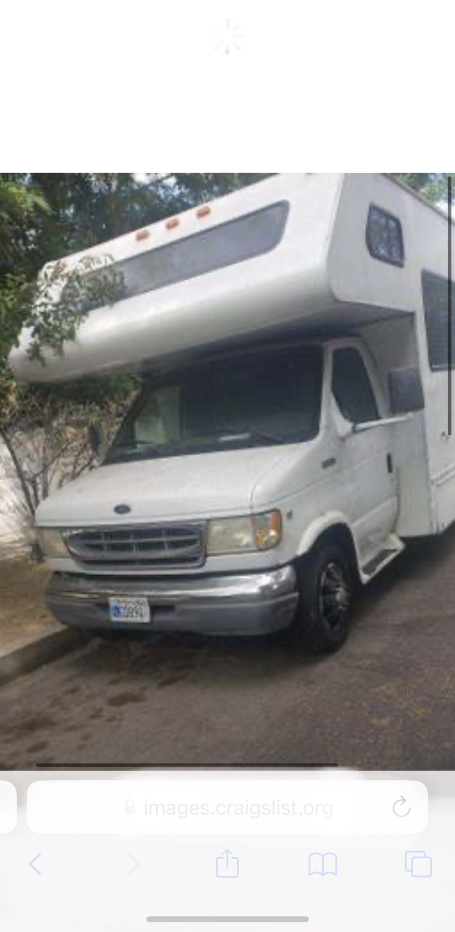 Toy hauler, RV, motorhome Ford fan mover 31 feet with 10 foot garage V10 1998