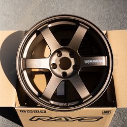 Volk TE37 Saga S-Plus / 17x9 +22 / 5x114.3 / Bronze S13 S14 RSX DC5