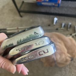 Golf Clubs 