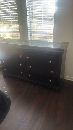 Dresser and book shelf