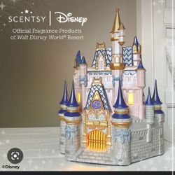 Scentsy  Disney Cinderella Castle Warmer 