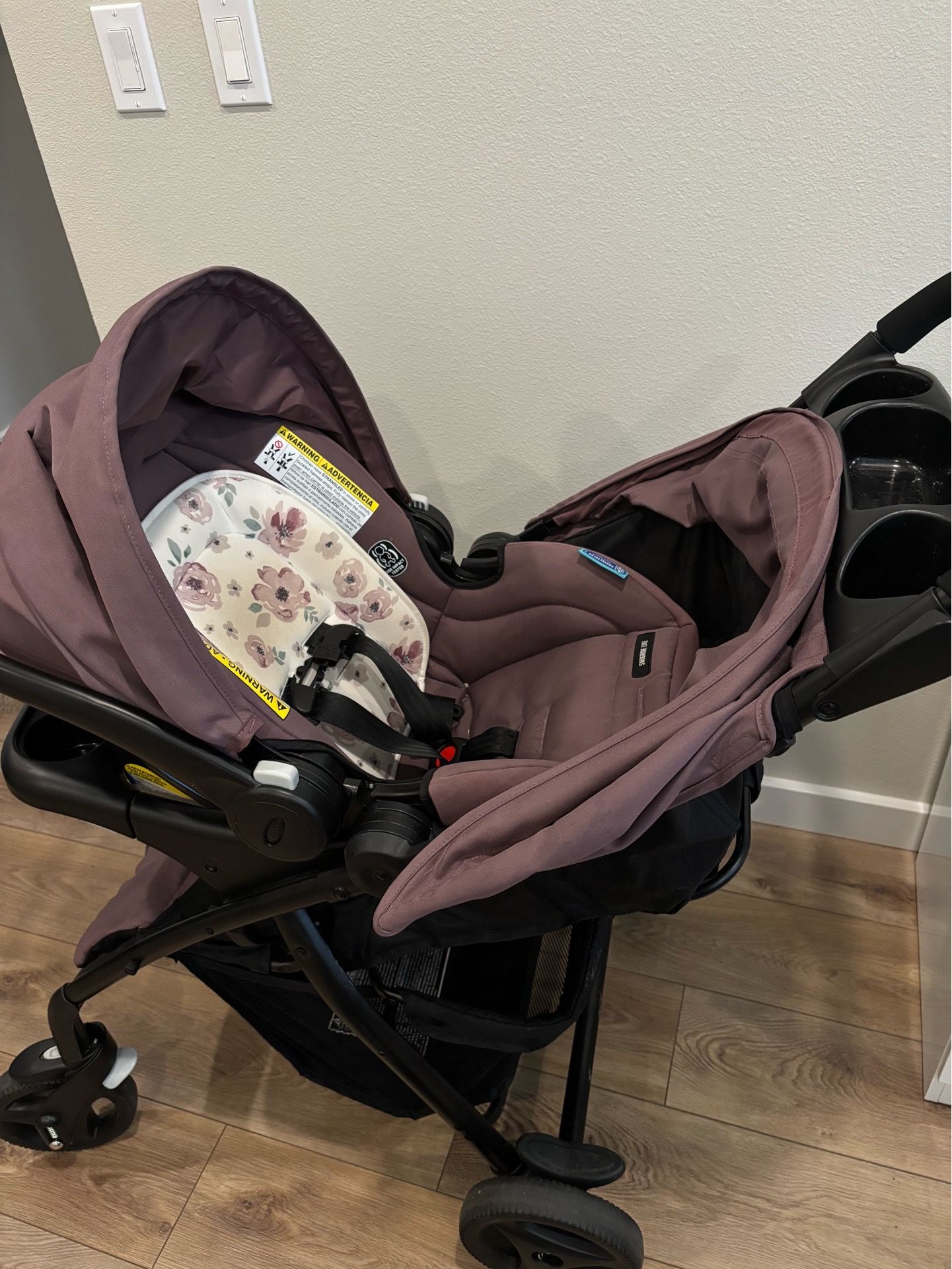 evenflo waav stroller Reversi Lightweight Reversible (Altair Black) : Baby subcategory_helmet-accessories Style:SE1000 LiteMax NXT Patagonia Arbor Pack 26L