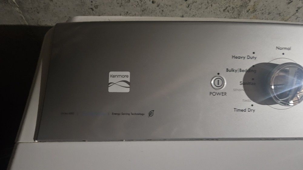 Kenmore 4.8 Top Washer 7.4 Dryer Series 600