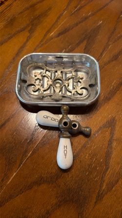 Vintage- bathroom soap holder/tray, sink knobs