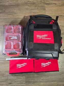 Milwaukee Structured Packout Backpack W/Small Parts Organizer & Bags