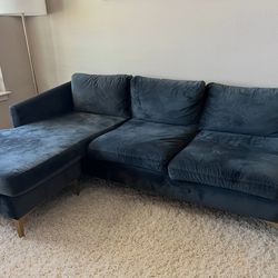 81” Wide Reversible Sofa & Chaise
