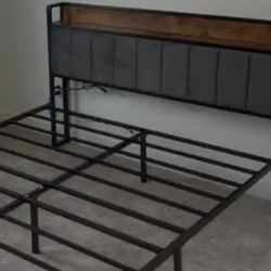 Queen Bed Frame & Mattress Ensemble – Like New