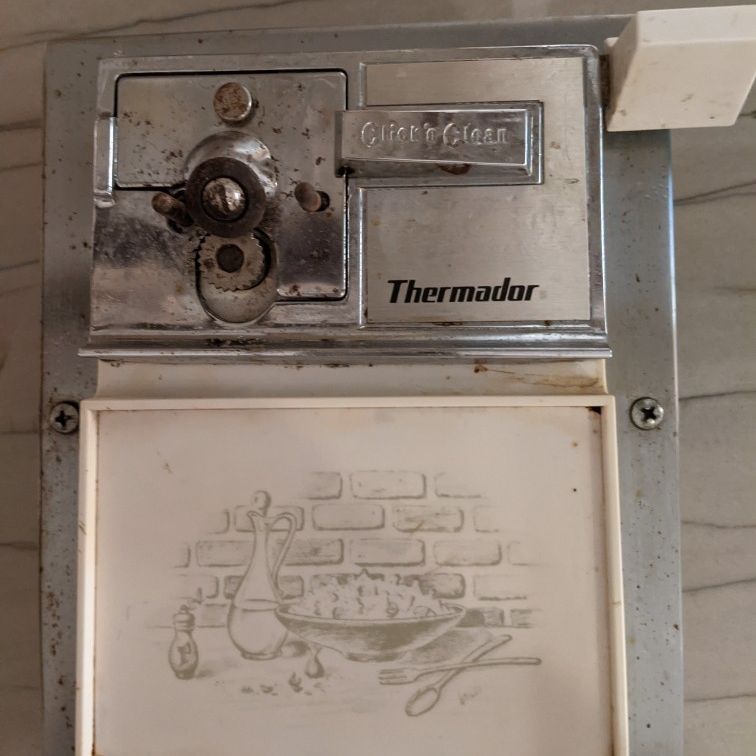 Vintage Thermador Electric Can Opener