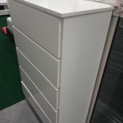 Chest White New