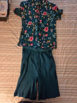 Short outfit