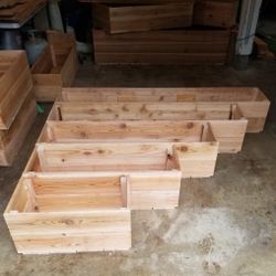CUSTOM BUILT PLANTER BOXES 