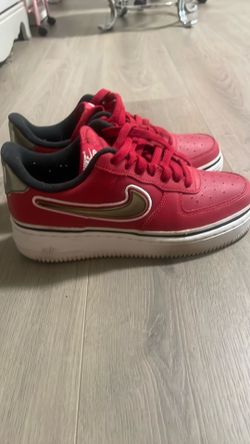 red nike air force