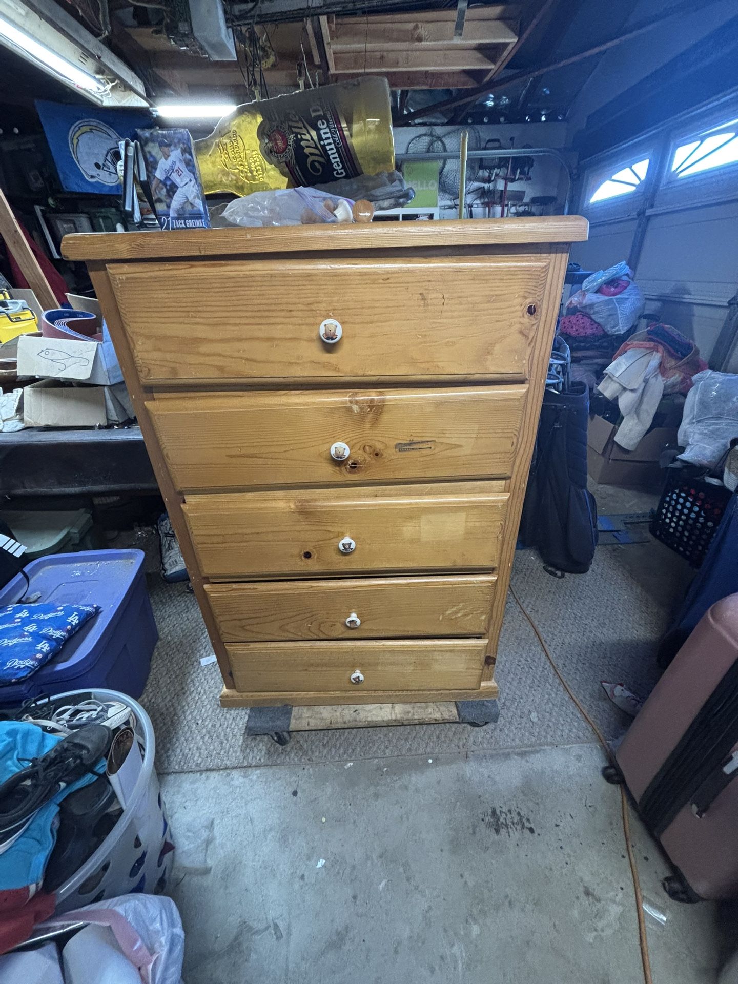 Dresser