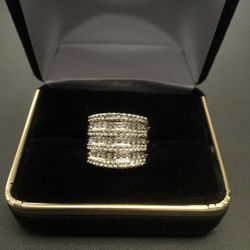 10k Diamond Band