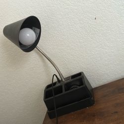 BLACK DESK LAMP 