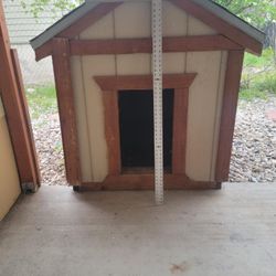  Dog House