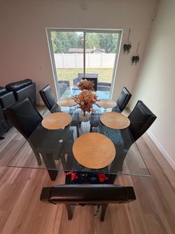 Dinning table