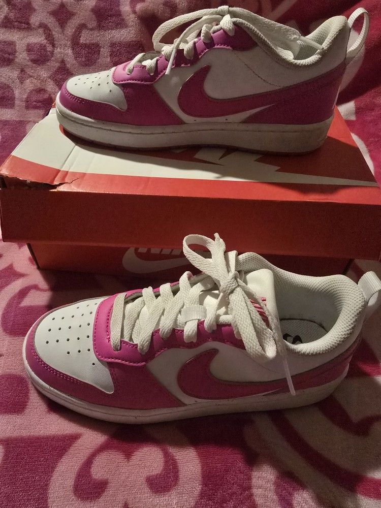 Pink Nike Trainers