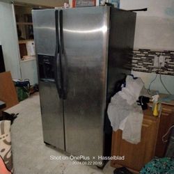 Refrigerator Very Good