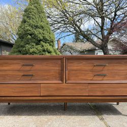 Dixie Mid Century Vintage Walnut Dresser 72” Long 