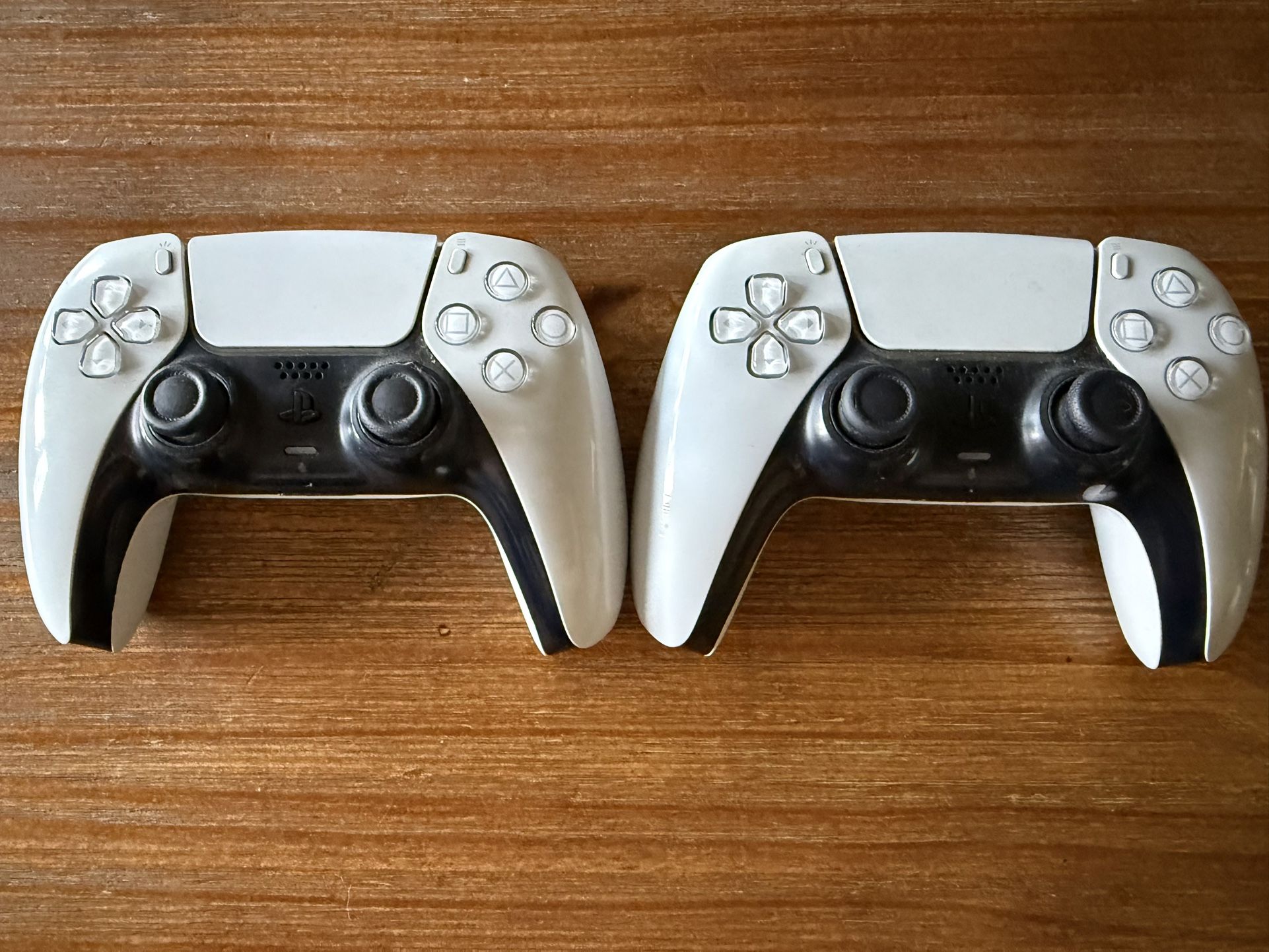 2 PS5 DualSense Controllers