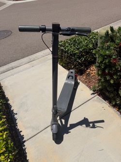 PhantomGoGo A8 Electric Scooter – Good Condition