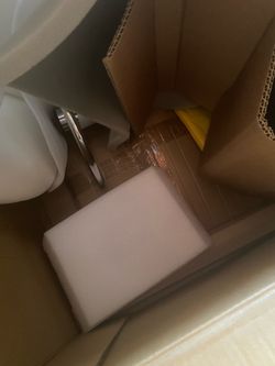 Taburete silla moderna para salón o uso personal