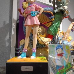 Bulma Figure