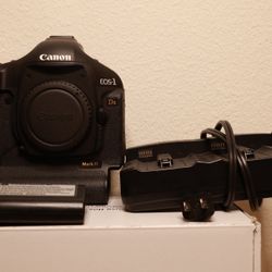 *LIKE NEW* Canon 1DS Mark III