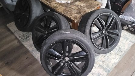 Genuine USED 19x9 Ford Mustang Ecoboost Rims Gloss Black(4 Wheel) 