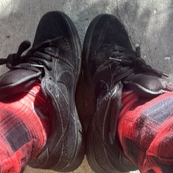 Nike sb dunk low pro sb black suede size 9 $200