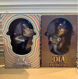 2022 Dia de Los dodgers bobblehead new