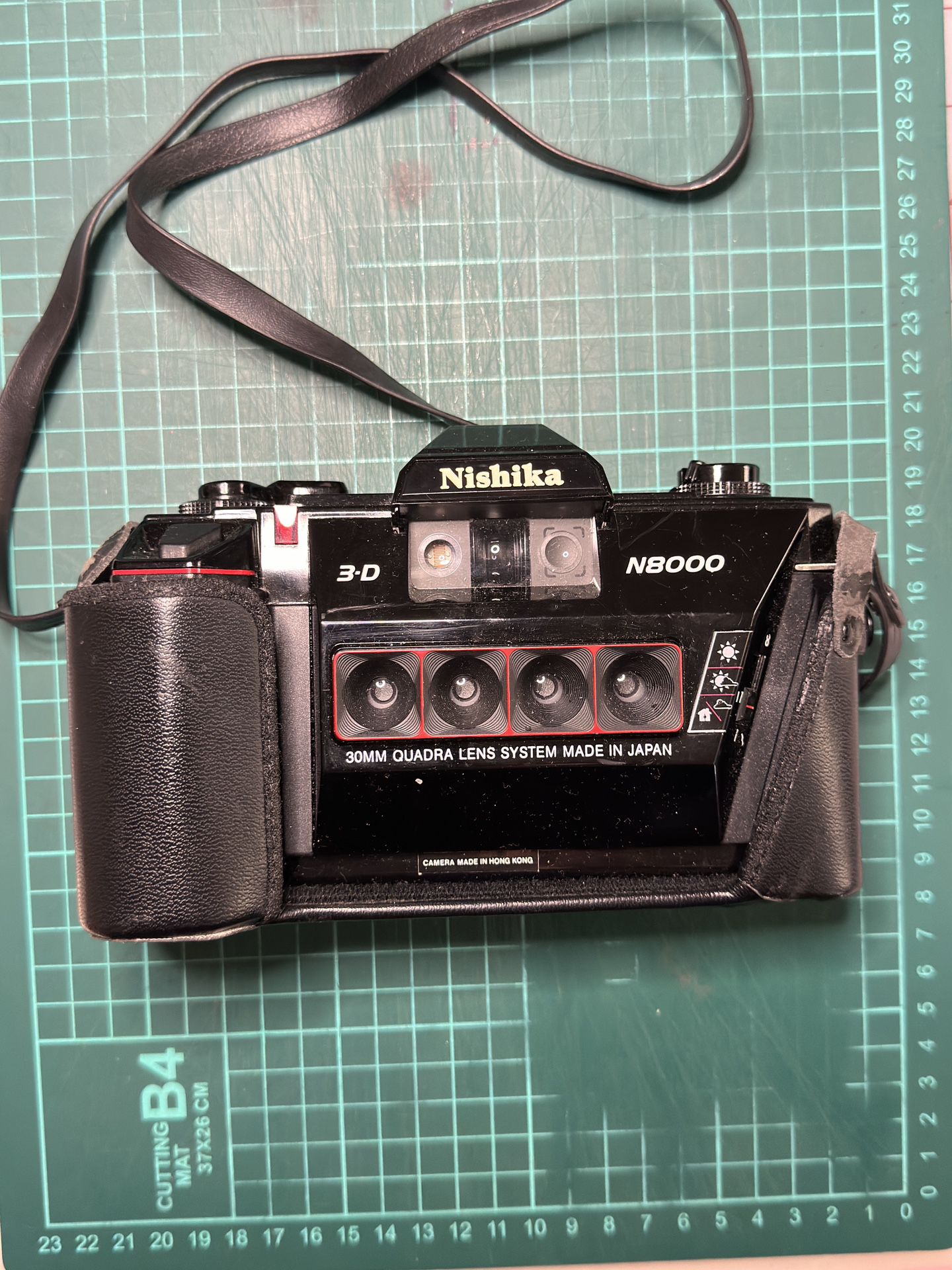 Nishika N8000 stereoscopic 3D Camera