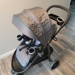 Graco Click Connect Stroller, Carseat And 2 Bases