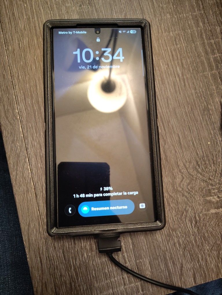 Samsung Galaxy S24 Ultra Like New. 256 GB 