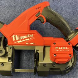 Milwaukee 2829-20 Band Saw 