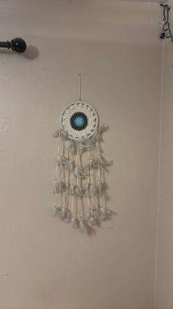Feather dream catcher
