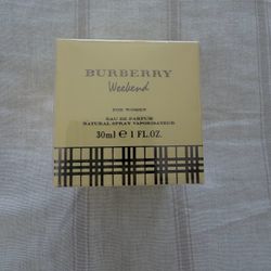 New Women’s Burberry Weekend Perfume