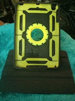 Impact Apple IPad Case/360 rotating stand