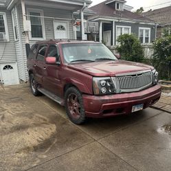 2003 Cadillac Escalade