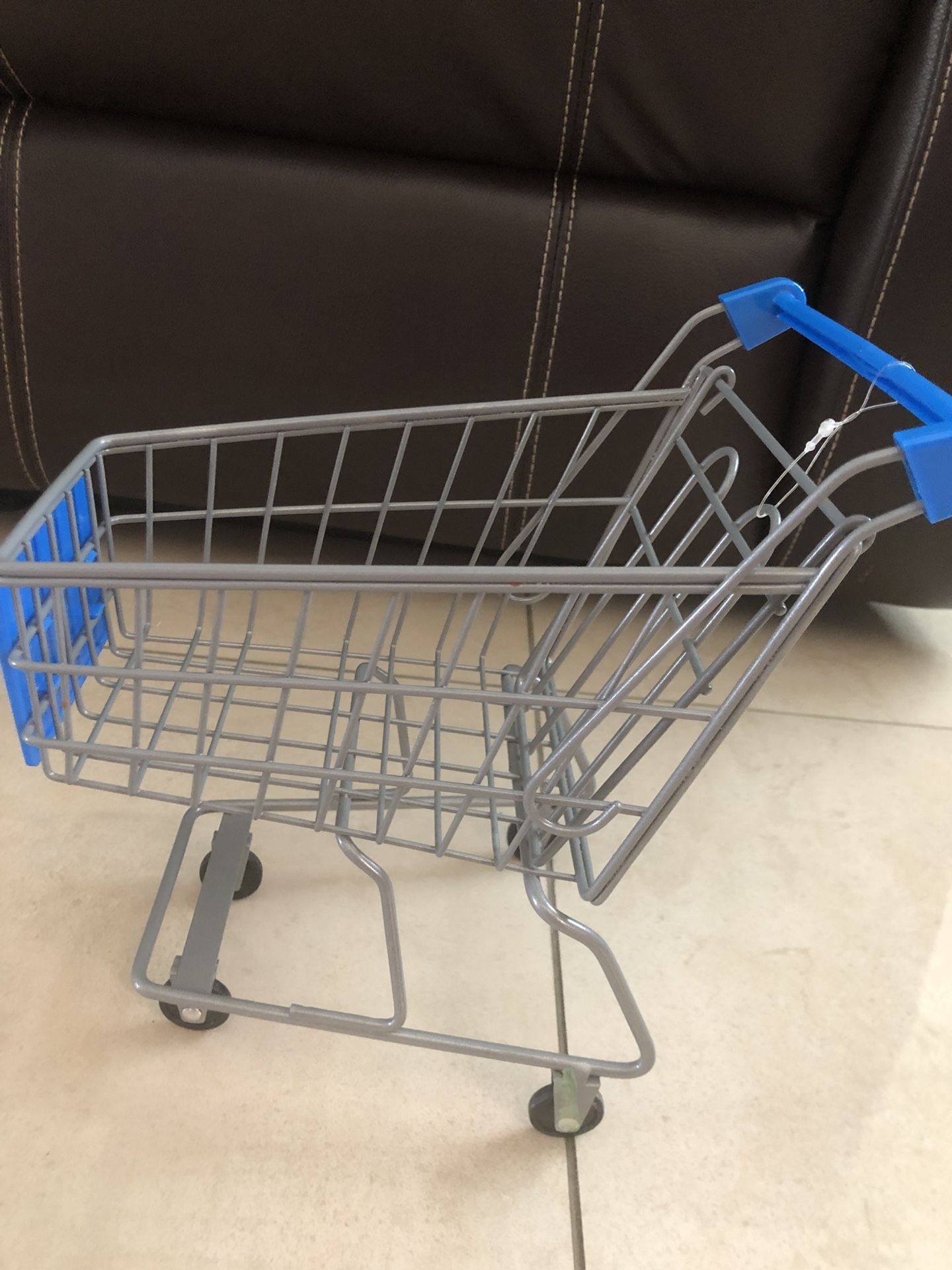 Mini Walmart cart