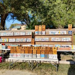 Custom Made License Plate Crafts 