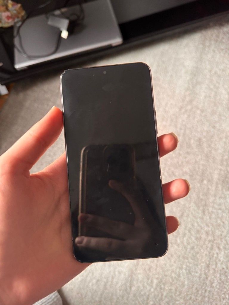 Samsung S22 Unlocked